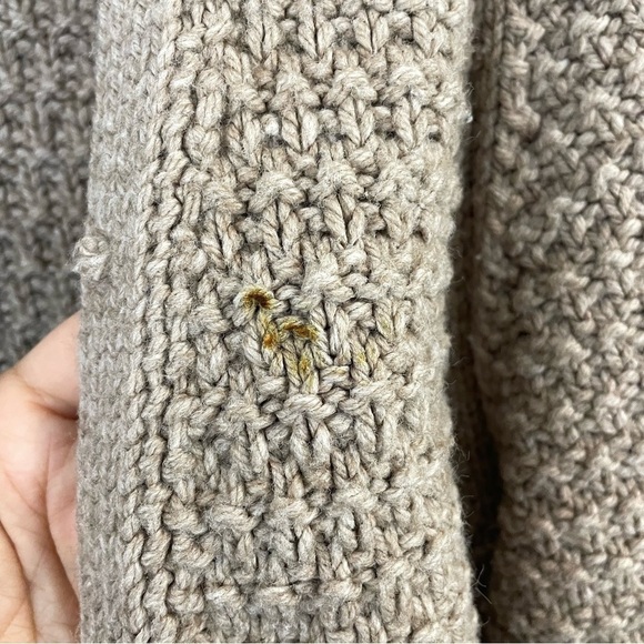 Handmade Chunky Knit Button Front Grandma Cardigan Sz S/M Beige Cat Lady Sweater - Picture 10 of 10